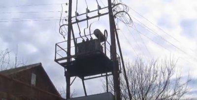 Почему во время новогодних праздников в Никополе отмечались перебои с подачей электроэнергии? (видео)