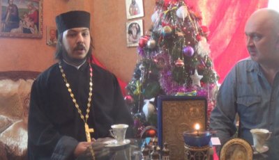 Благочинный УПЦ Киевского Патриархата: О Священном огне, единении и Лефортово (видео)