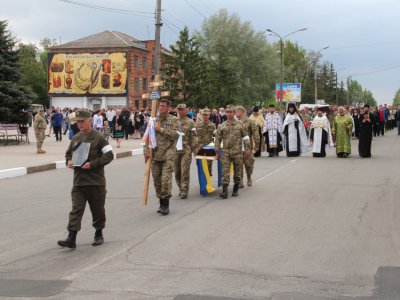 Нікополь навіки попрощався з героєм. Але: "Ми ще трiшечки попрацюємо з цiми поганцями". - Анатолій Біжко (вiдео)